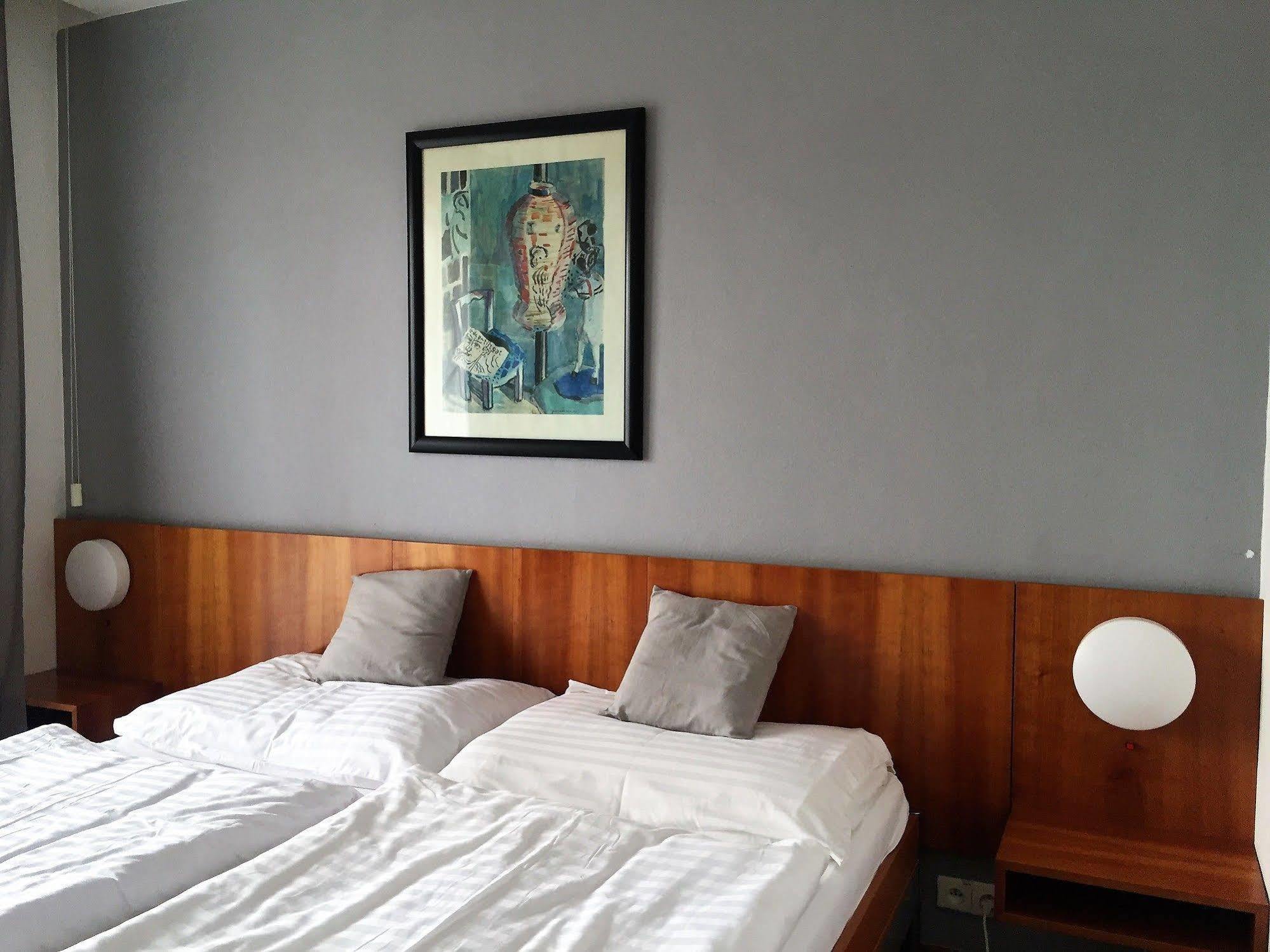 Hotel Maxim Svätý Jur Dış mekan fotoğraf
